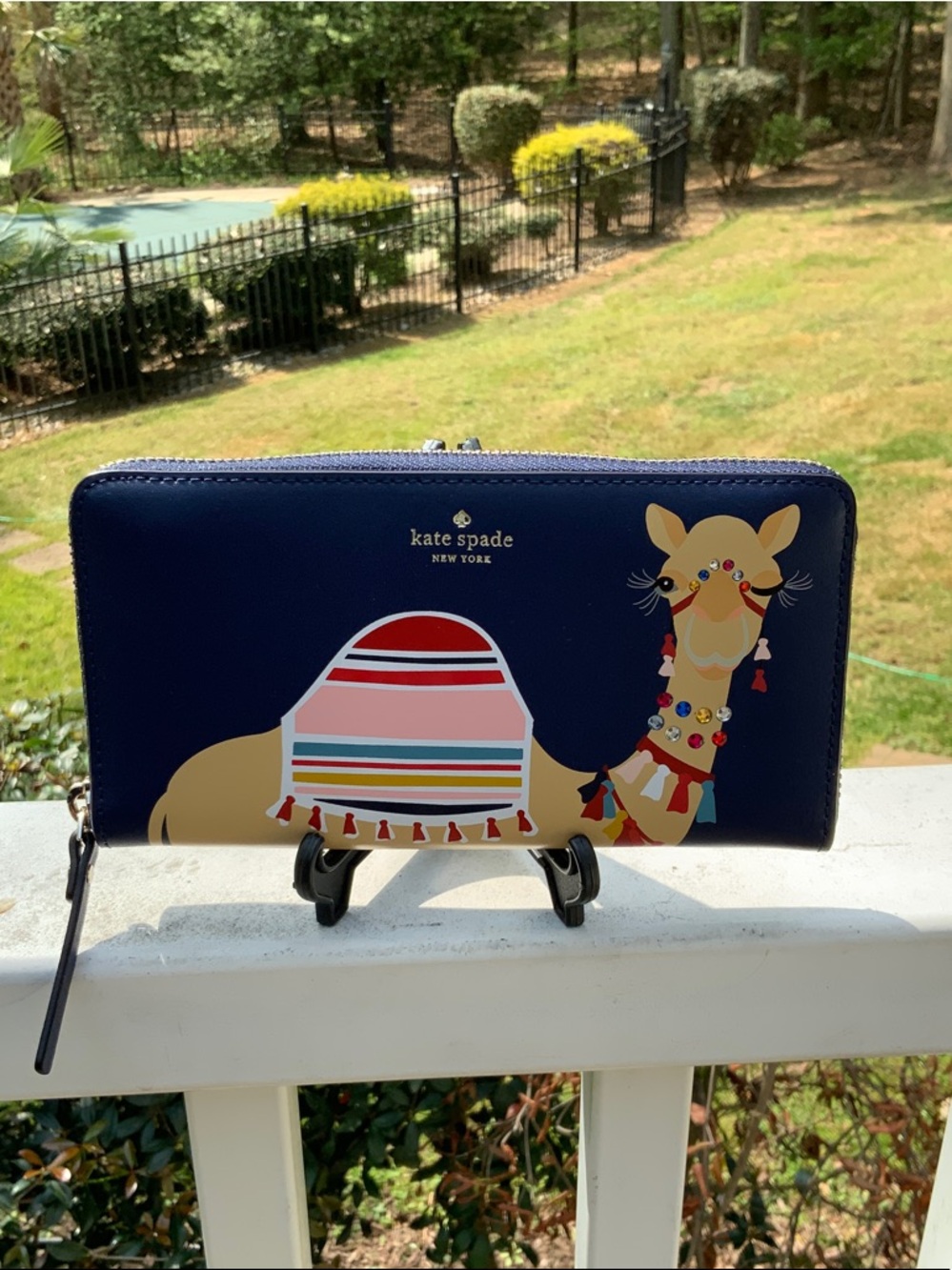 kate spade Novelty Camel Leather navy gold zip-around continental wallet EUC